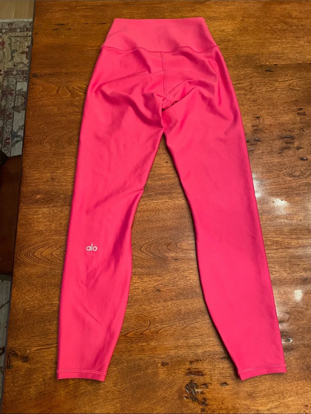 ALO Yoga fit secure